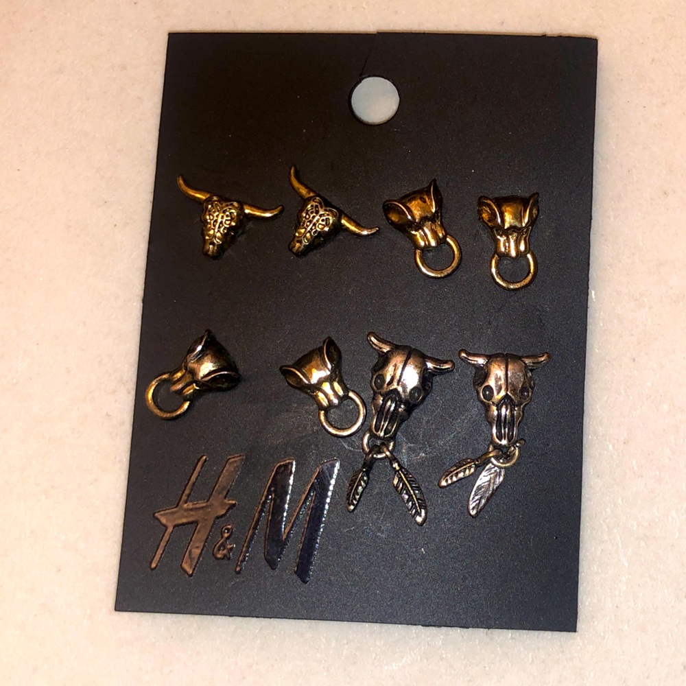 NWT H&M Y2K Southwest Style Earring Bundle Four Pairs Bulls